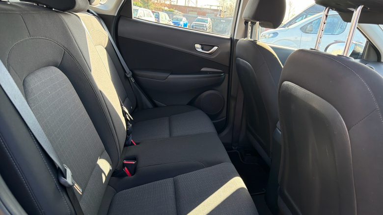 Hyundai Kona 1.6 GDi Hybrid SE Connect 5dr DCT Hybrid Hatchback